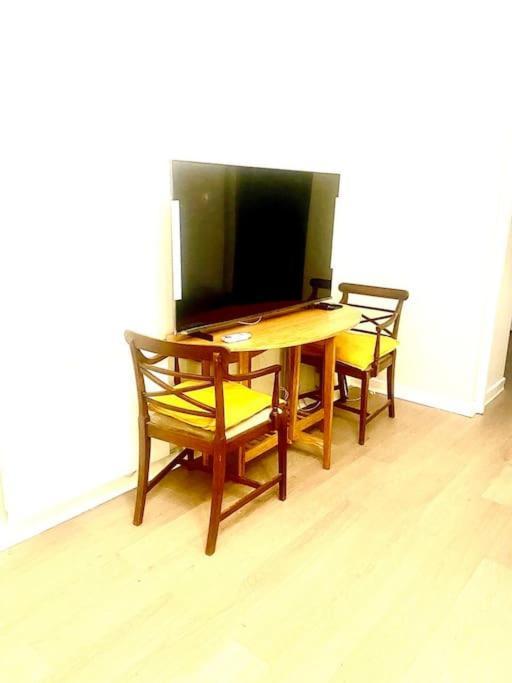 Chic Studio In Leicester Sqaure! لندن المظهر الخارجي الصورة